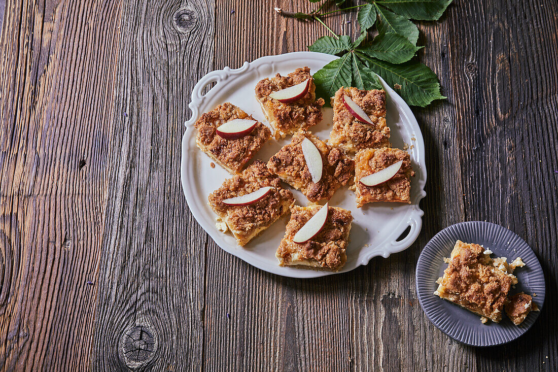 Streuselkuchen mit Apfel