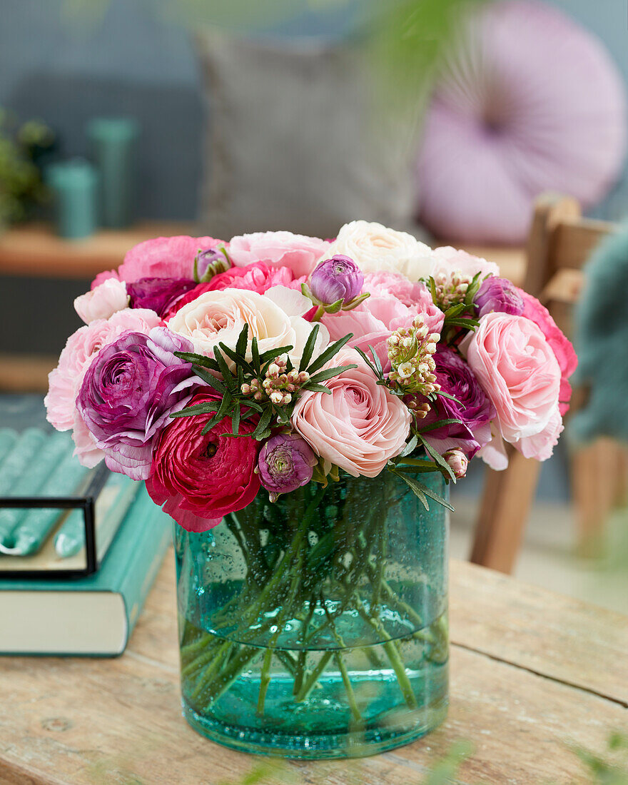 Ranunculus Romance mixed bouquet