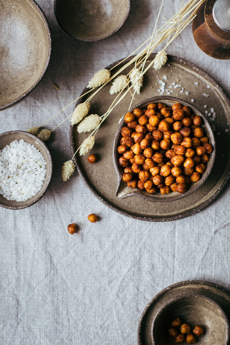 Roasted, spicy chickpeas