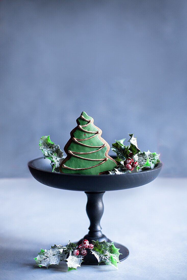 Lebkuchen-Plätzchen in Tannenbaumform