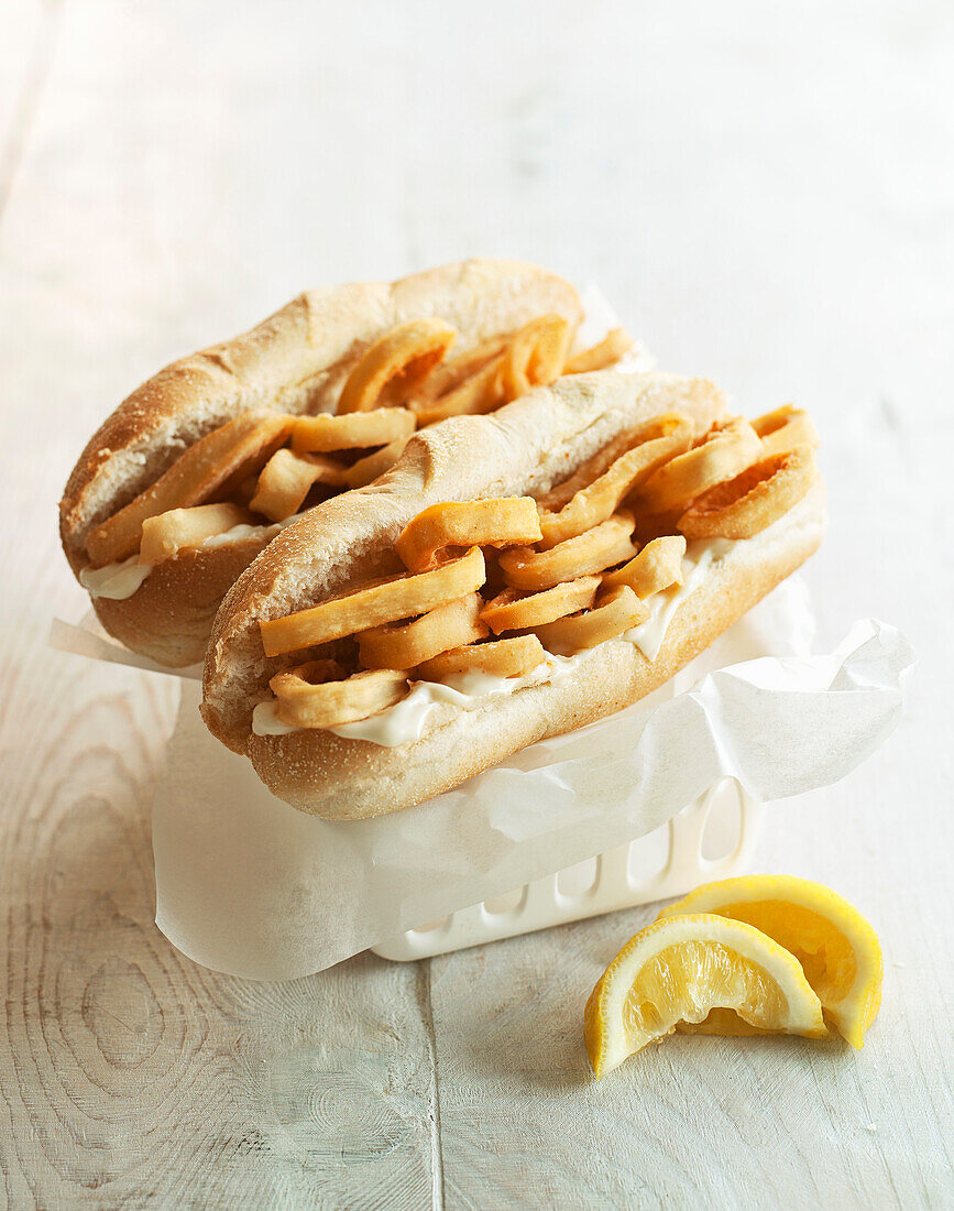 Bocadillo de calamari (sandwich, Spain)