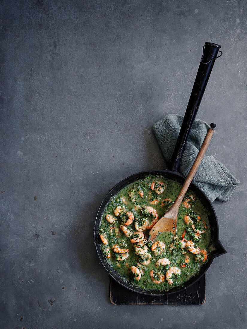 Green curry with shrimp