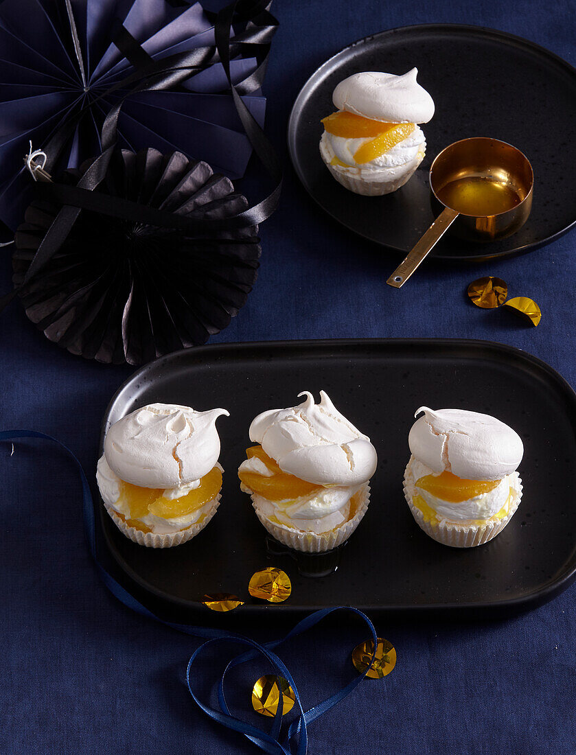 Orange meringue cupcakes
