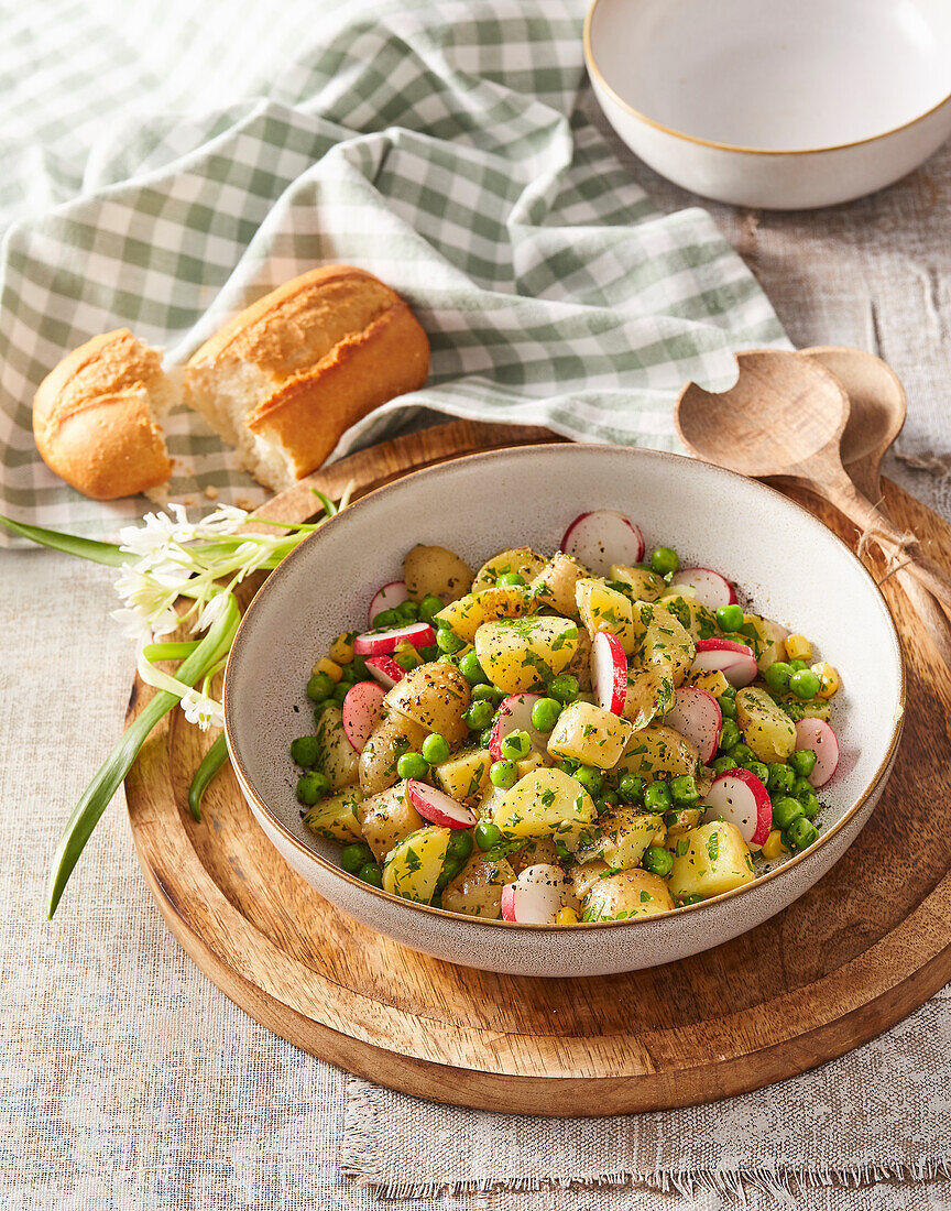 Frühlingskartoffelsalat mit Bärlauch