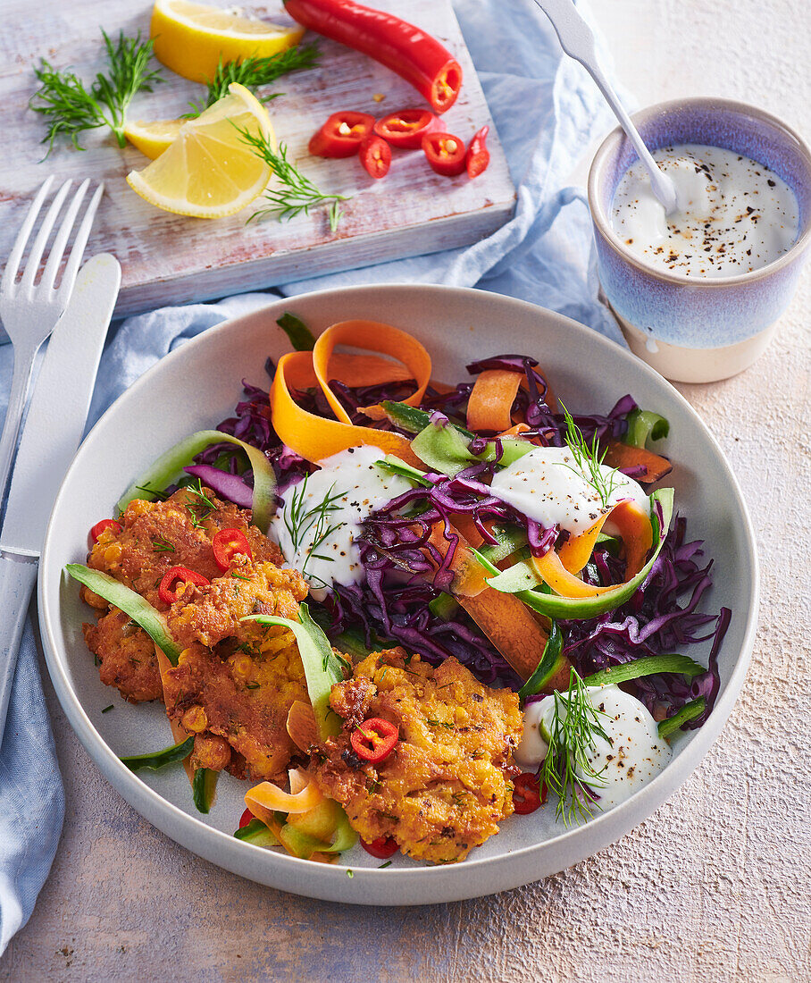 Fish cakes with coleslaw