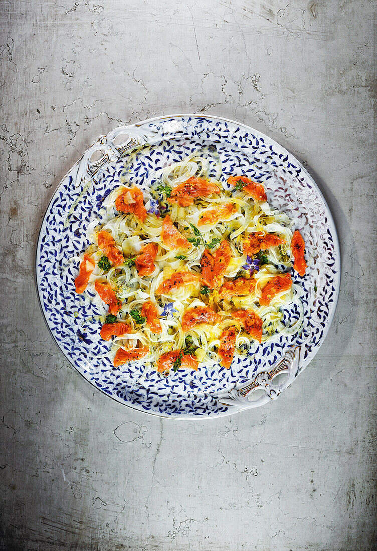 Fennel carpaccio with marinated salmon trout and thyme