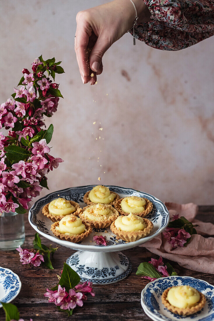 Vanilla tartlets