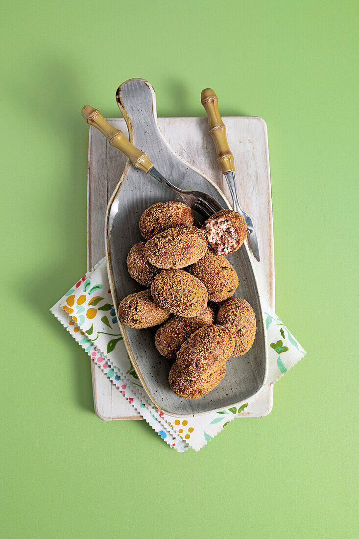 Mondeghili - Rinder-Polpette mit Mortadella