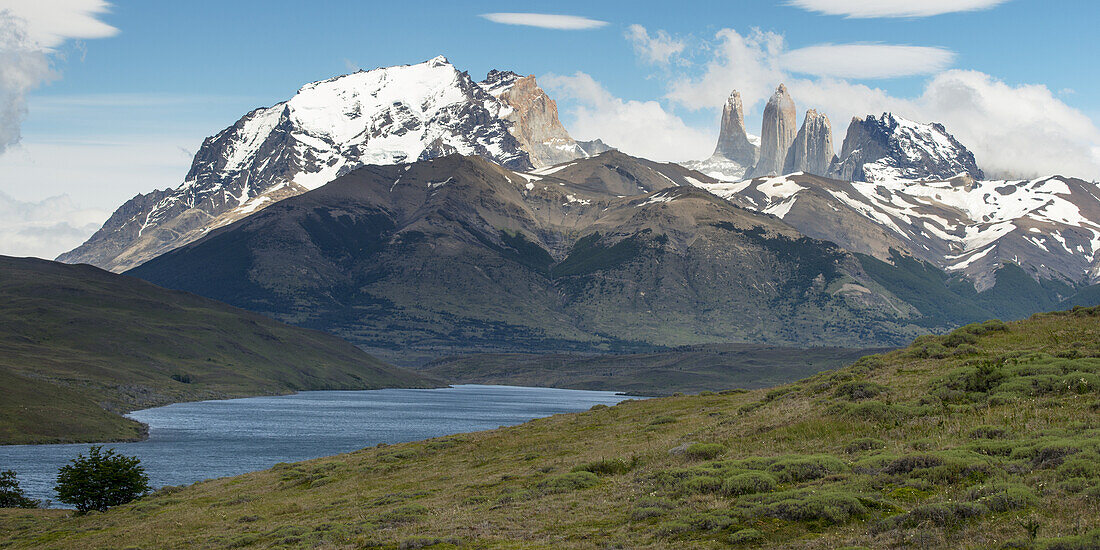 Torres Del Paine National Park; Torres Del Paine, Magallanes und Antartica Chilena Region, Chile