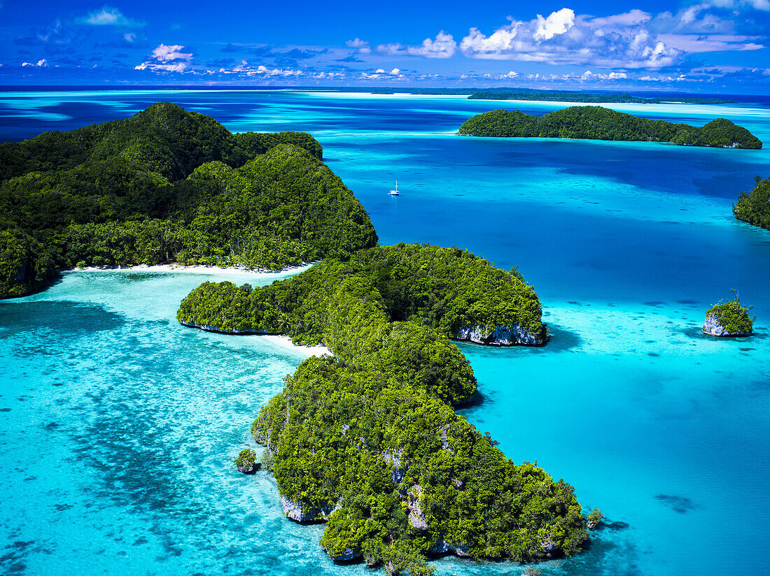 Luftaufnahme der zum Weltkulturerbe zählenden Palau-Inseln; Mikronesien