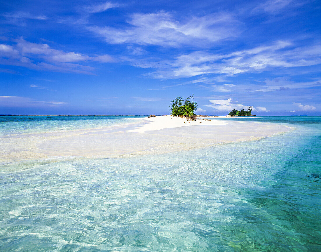 Soi Lik Island, etwa eine Stunde Bootsfahrt von Kaviang entfernt; New Ireland, Papua-Neuguinea