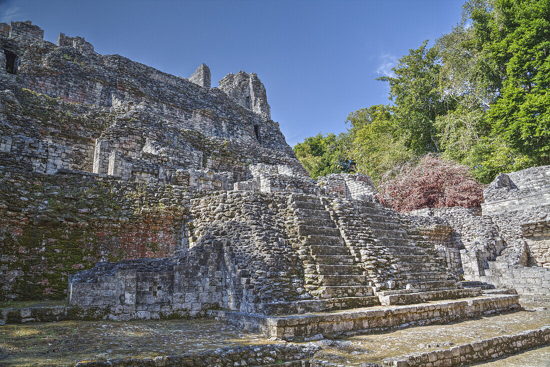 Struktur 2, Becan, Maya-Ruinen; Campeche, Mexiko