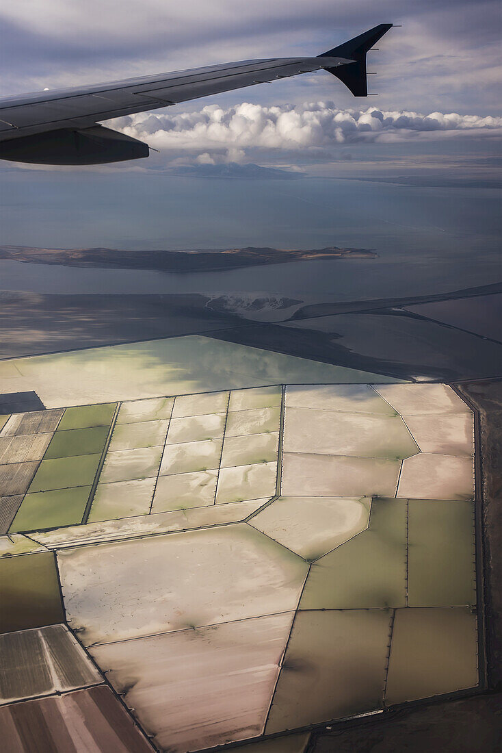 Great Salt Lake Viewed From A Commercial Flight; Salt Lake City, Utah, Vereinigte Staaten Von Amerika