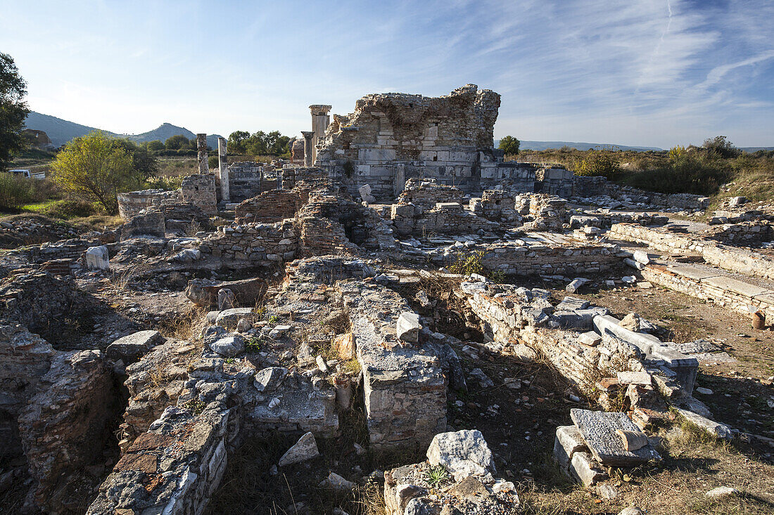 Antike Ruinen des römischen Handelszentrums und der Marienkirche; Ephesus, Türkei