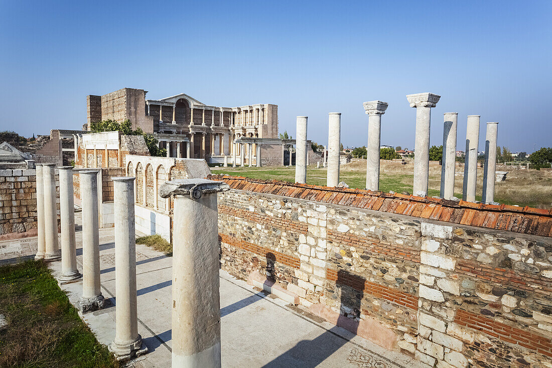 Ruinen der Synagoge von Sardis; Sardis, Türkei