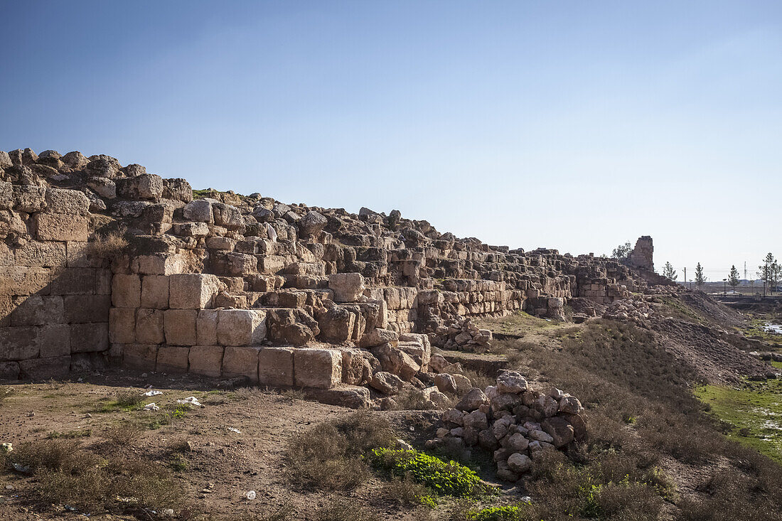 Stadtmauern der antiken Stadt Harran; Harran, Türkei