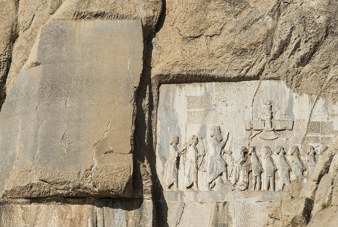 Inschrift von Darius dem Großen (Behistun-Inschrift); Bisotun, Provinz Kermanshah, Iran