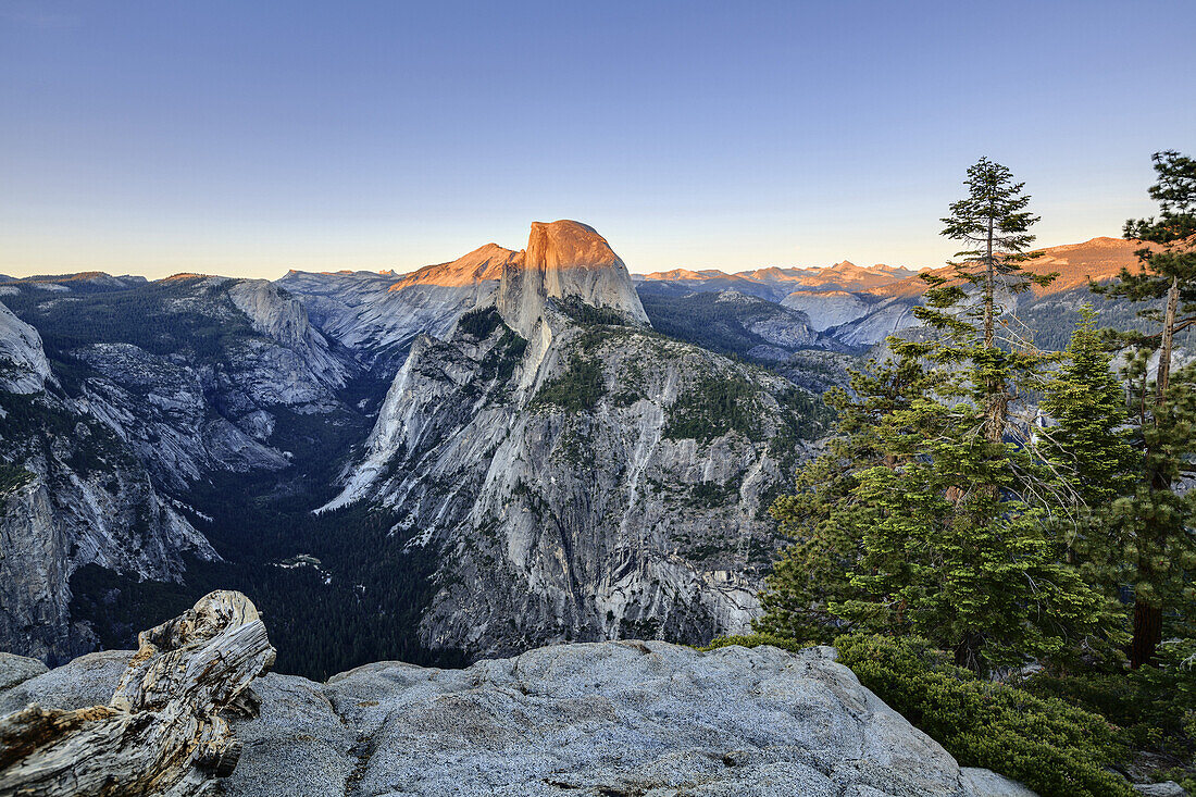 View From Glacier Point At Sunset, Yosemite National Park; California, United States Of America