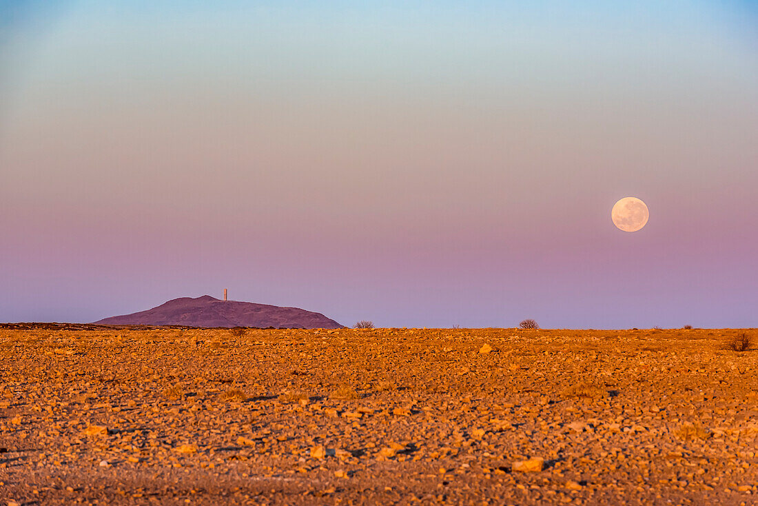 Full Moon in Aluvlei, Namib-Naukluft National Park; Namibia