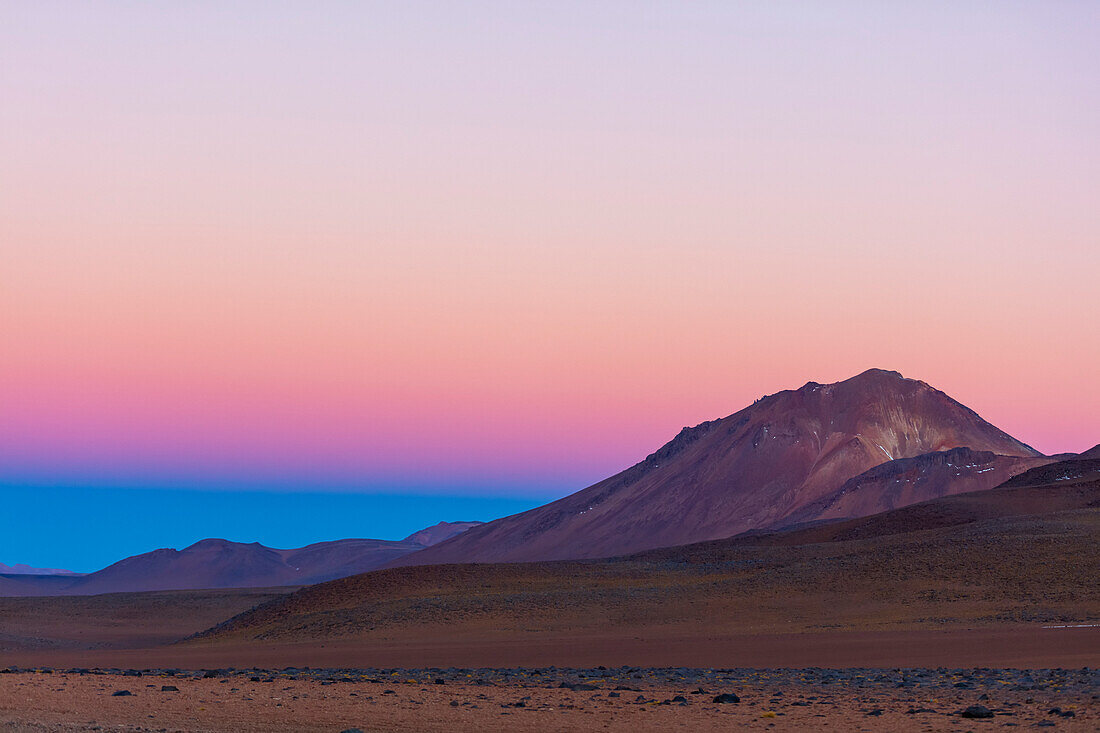 Sonnenuntergang über der Salvador-Dali- Wüste; Potosi, Bolivien