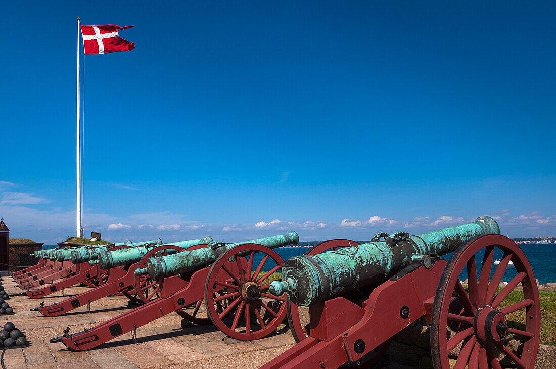 Kanonen auf der Kronborg, Helsingor, Insel Seeland, Dänemark