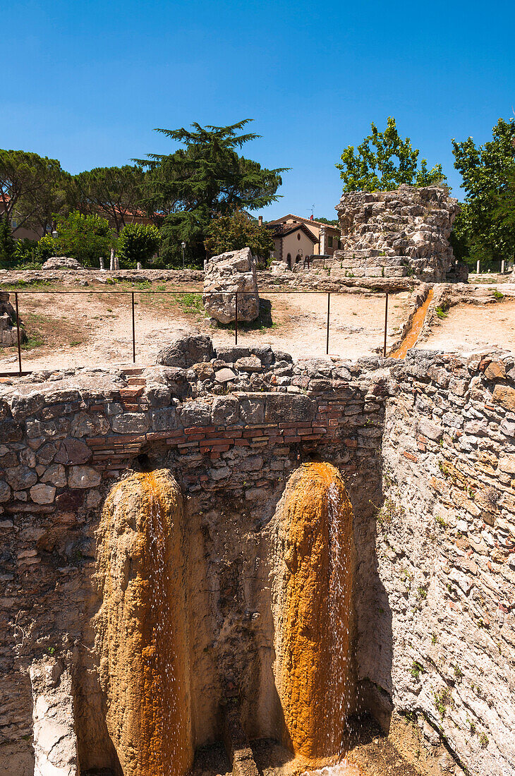 Antike Thermaldusche, Bagno Vignoni, Val d'Orcia, Siena, Toskana, Italien