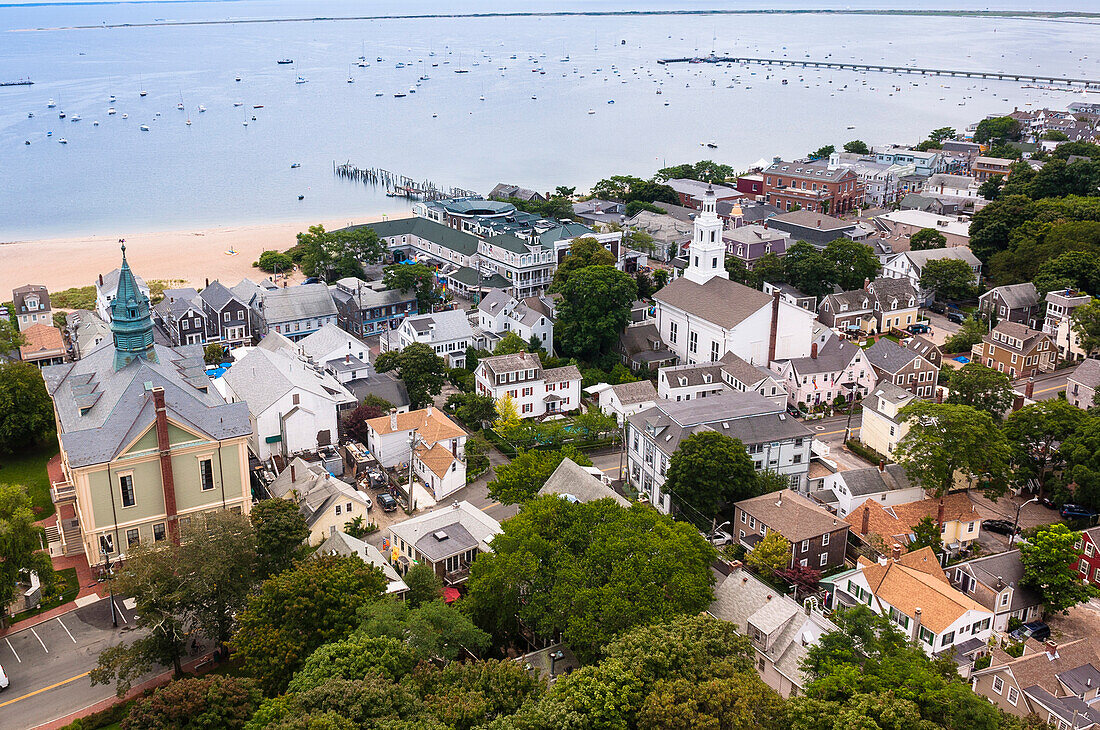 Übersicht über die Stadt und den Hafen, Provincetown, Cape Cod, Massachusetts, USA