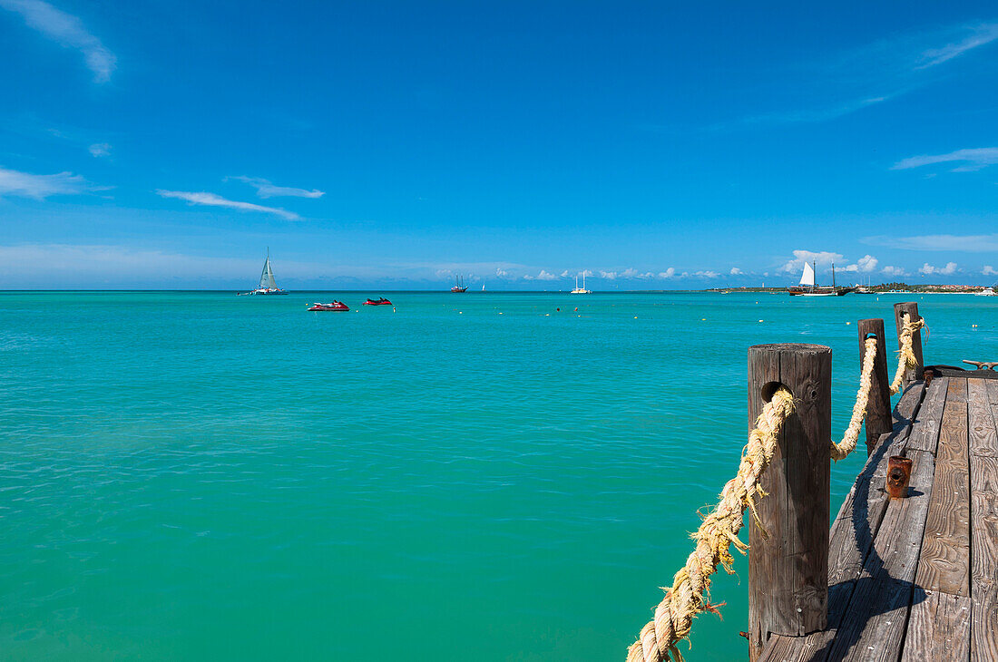 Pelican Pier und Meer, Palm Beach, Aruba, Kleine Antillen, Karibik