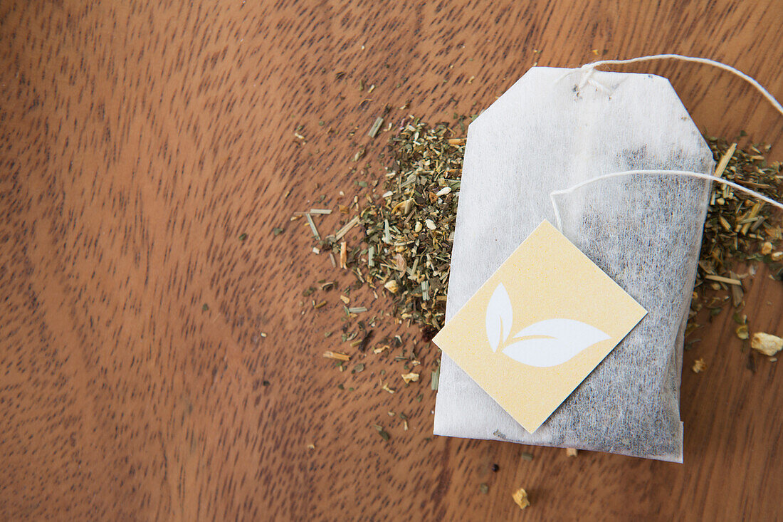 Tea Bag with Tag and Loose Tea, Studio Shot