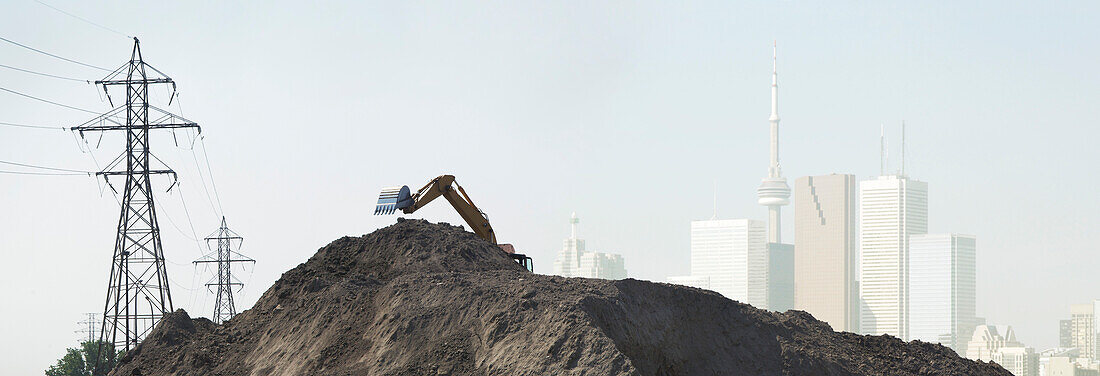 Landgewinnungsprojekt mit der Skyline von Toronto im Hintergrund, Toronto, Kanada