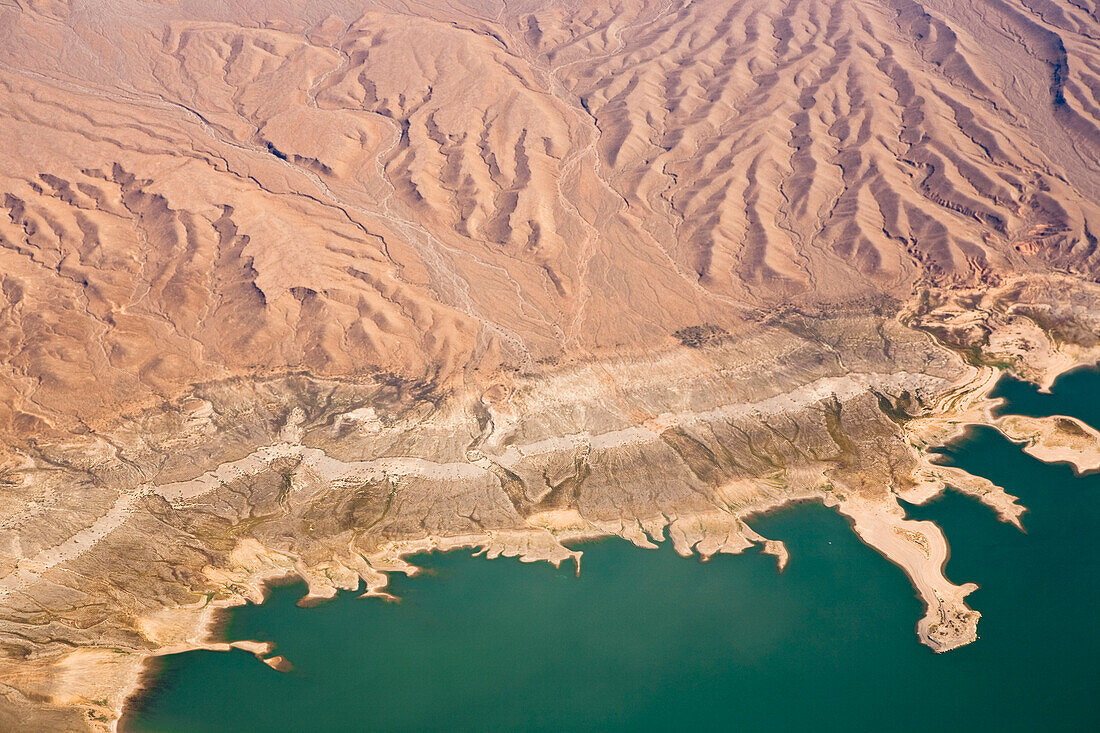 Luftaufnahme der Wüste außerhalb von Las Vegas, Nevada, USA