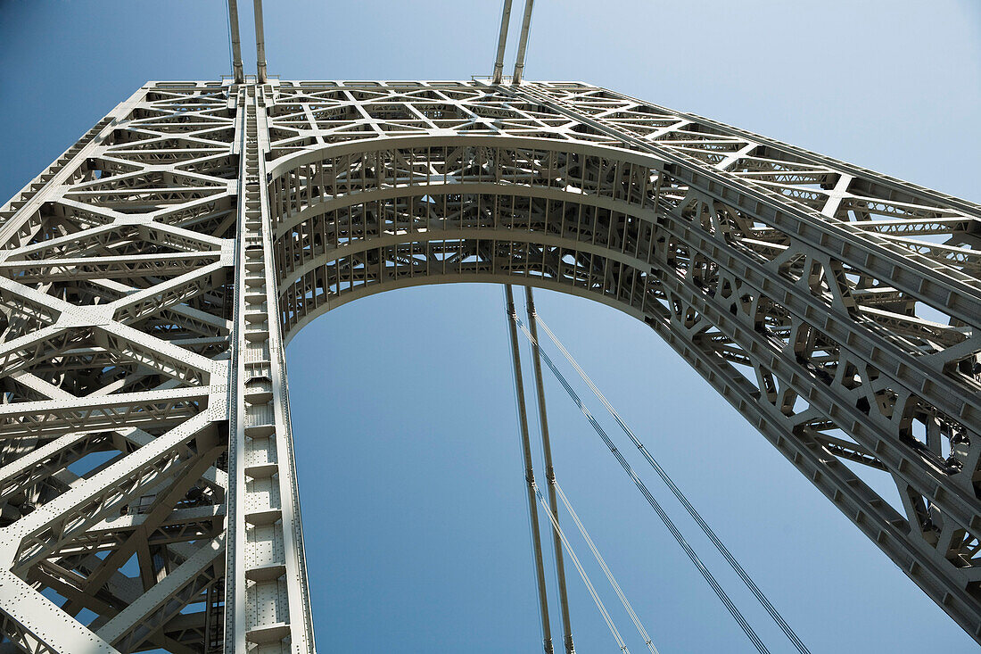 George Washington Bridge, New York City, New York, USA