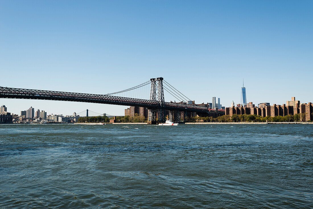 Williamsburg Bridge and Manhattan Skyline from Brooklyn, New York City, New York, USA