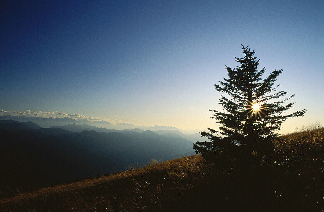 Sonnenaufgang, Salzkammergut, Österreich