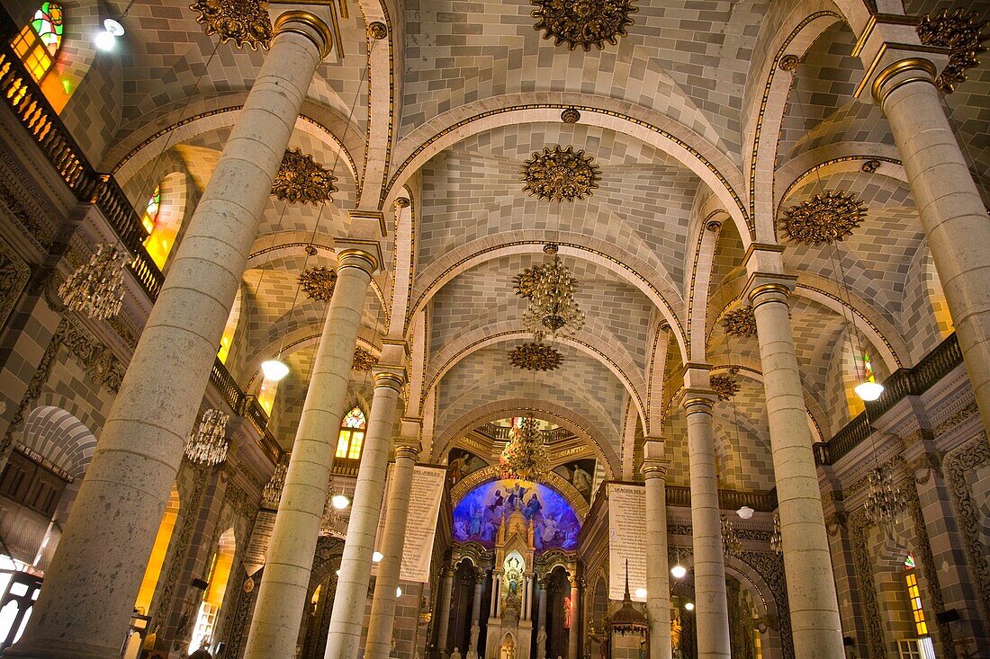 Kathedrale der Unbefleckten Empfängnis, erbaut 1856 in einer Mischung aus spanischem und maurischem Stil, im historischen Altstadtviertel gelegen; Mazatlan, Sinaloa, Mexiko