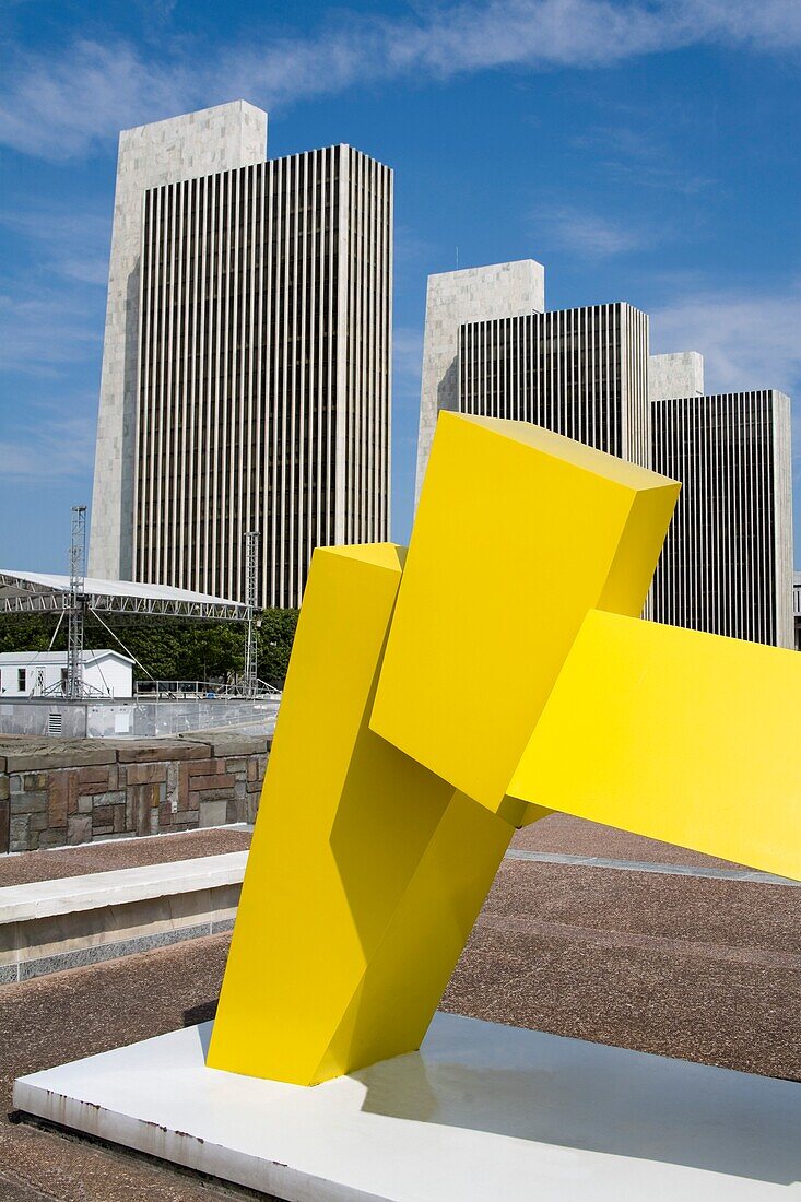 Sculpture Lippincott 1 By James Rosati On Empire State Plaza, State Capitol In Background; Albany, New York, Usa