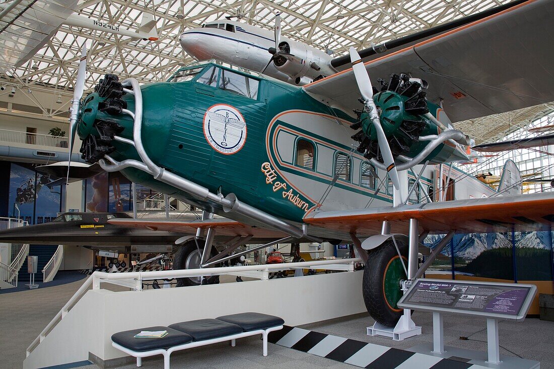 Flugzeuge im Flugmuseum; Seattle, Washington, Usa