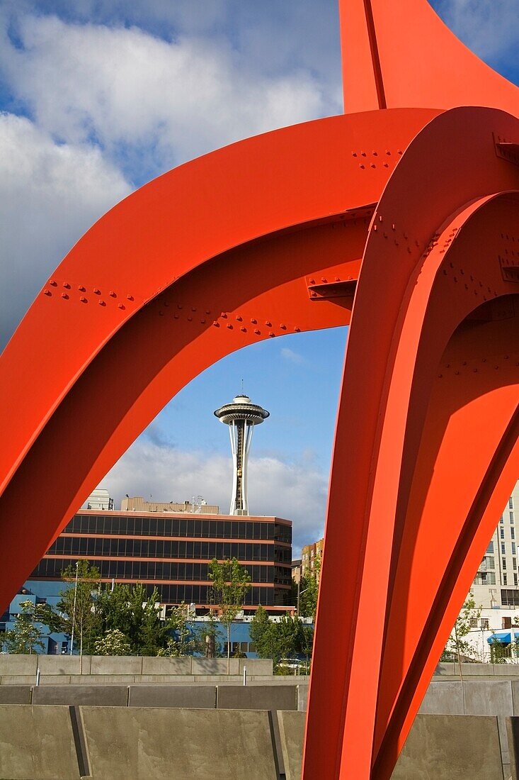 Adlerskulptur von Alexander Calder; Olympic Sculpture Park, Seattle, Washington State, USA