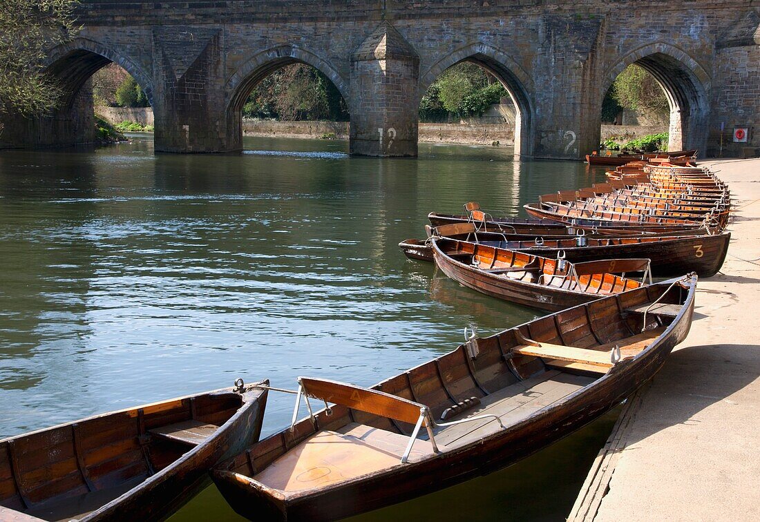Vertäute Boote, Durham, Grafschaft Durham, England