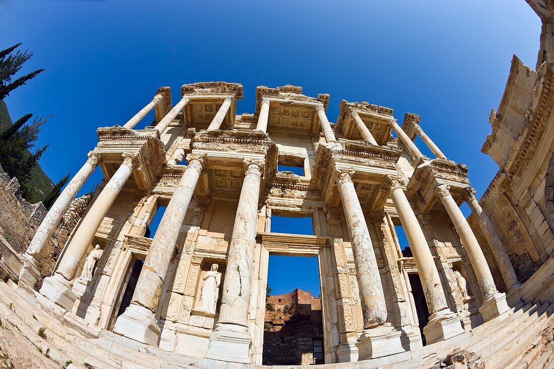 Ruinen der Bibliothek des Celsus; Ephesus, Türkei