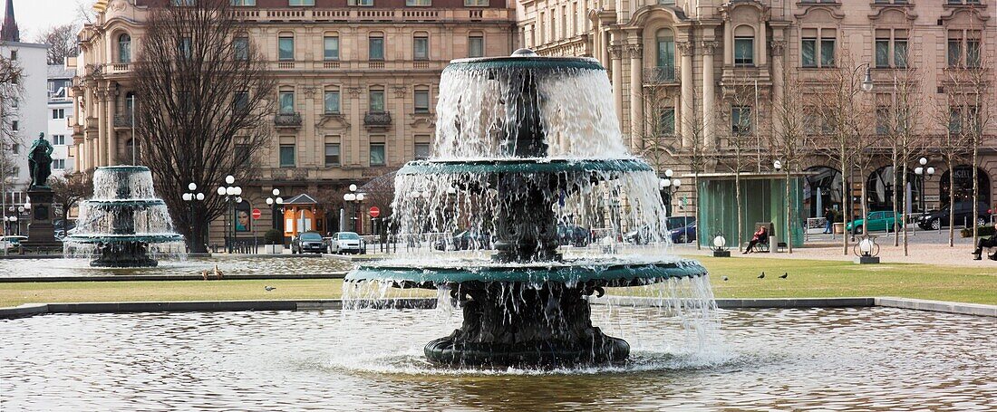 Springbrunnen, Wiesbaden, Hessen, Deutschland