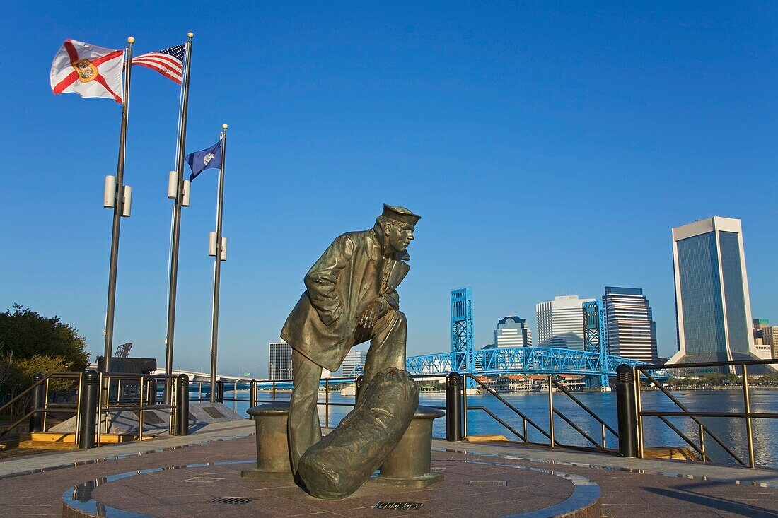 Navy Memorial Statue; Jacksonville, Florida, Usa