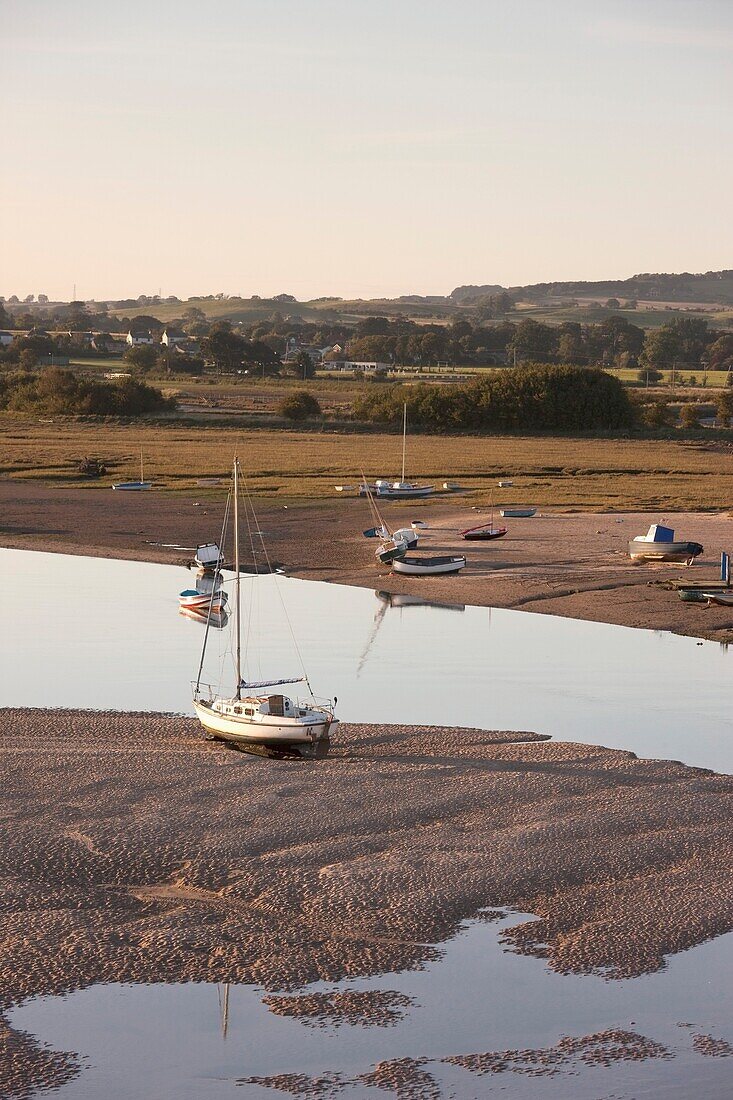Boote vor Anker, Alnmouth, Northumberland, England
