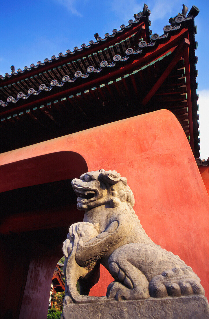Gate Of Sofukuji Temple, Close Up