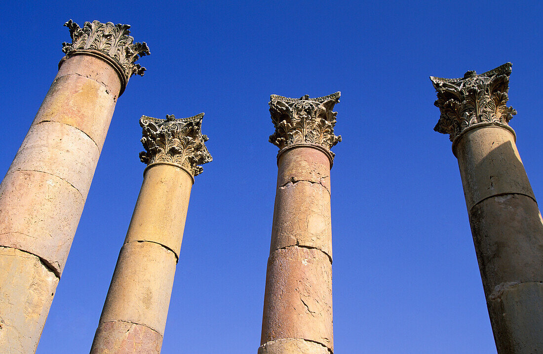Vier Säulen in Jerash, Nahaufnahme