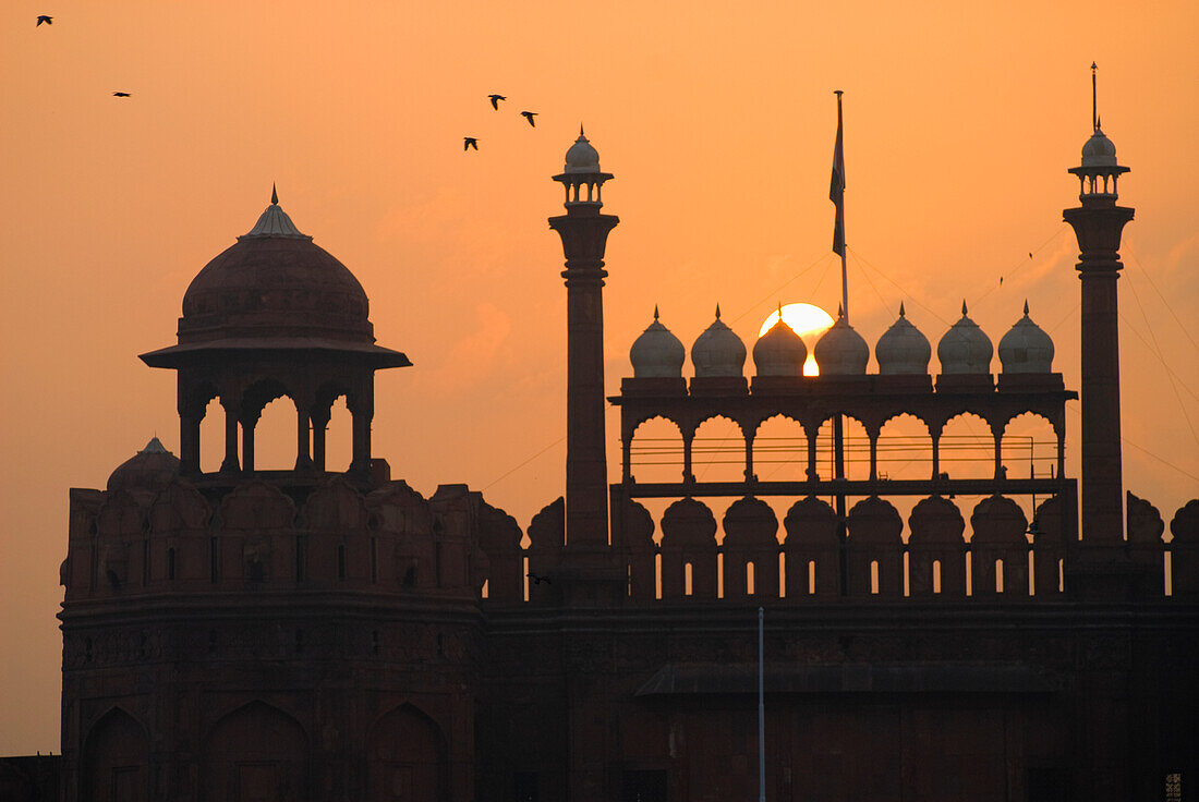 Silhouette Of The Lahori Gate Of The Red Fort With Sun Rising Behind
