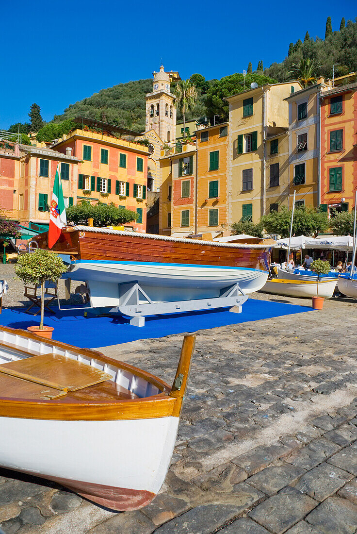 Bunte Gebäude und Boote in Portofino