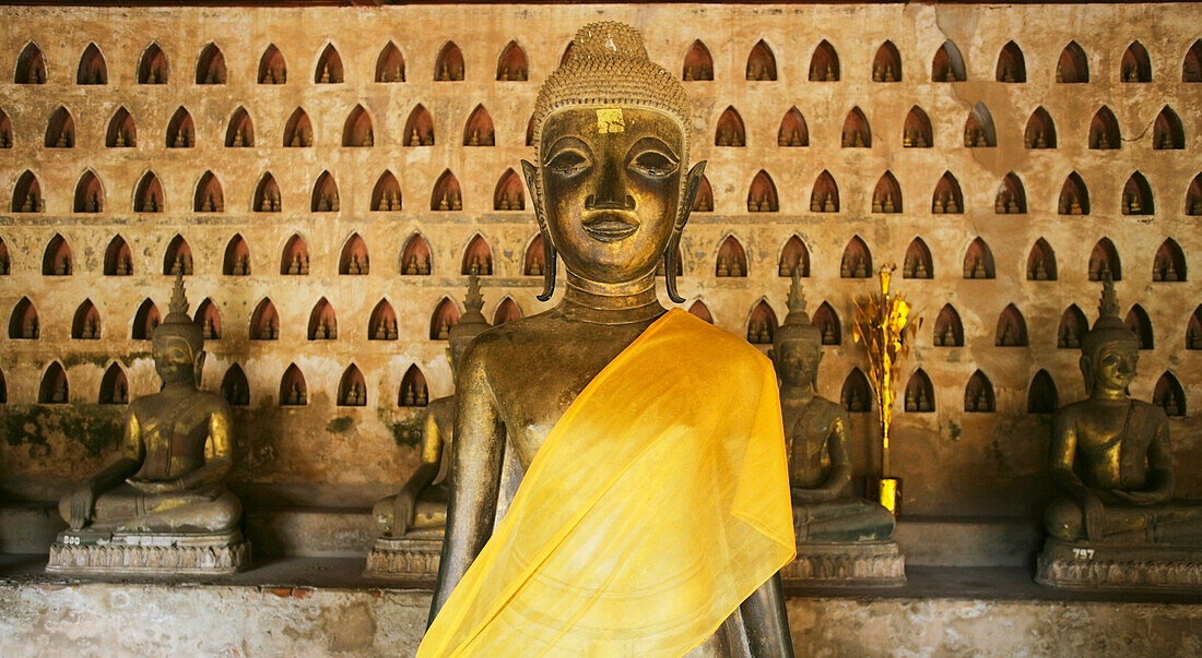 Buddha Statues Wat At Si Saket.