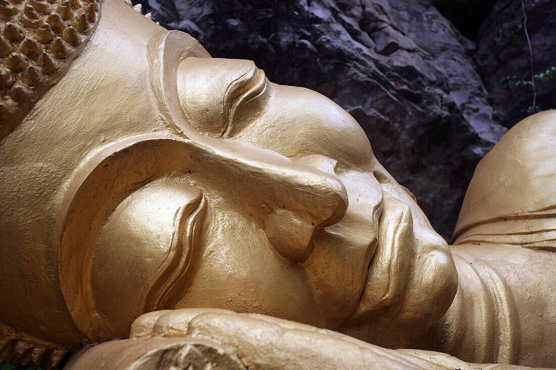 Goldene Buddha-Statue, Nahaufnahme