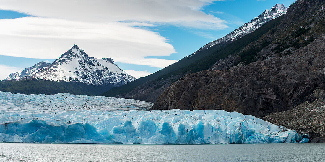 Grey Lake And Grey Glacier, Torres Del Paine National Park; Torres Del Paine, Magallanes And Antartica Chilena Region, Chile